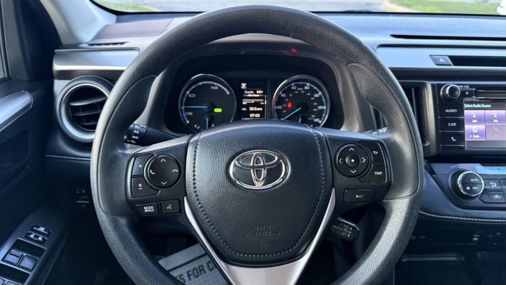 2018 Toyota Rav4 Image 13