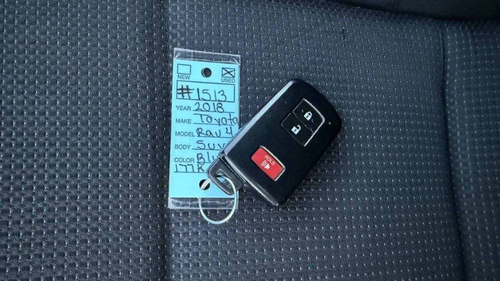 2018 Toyota Rav4 Image 28