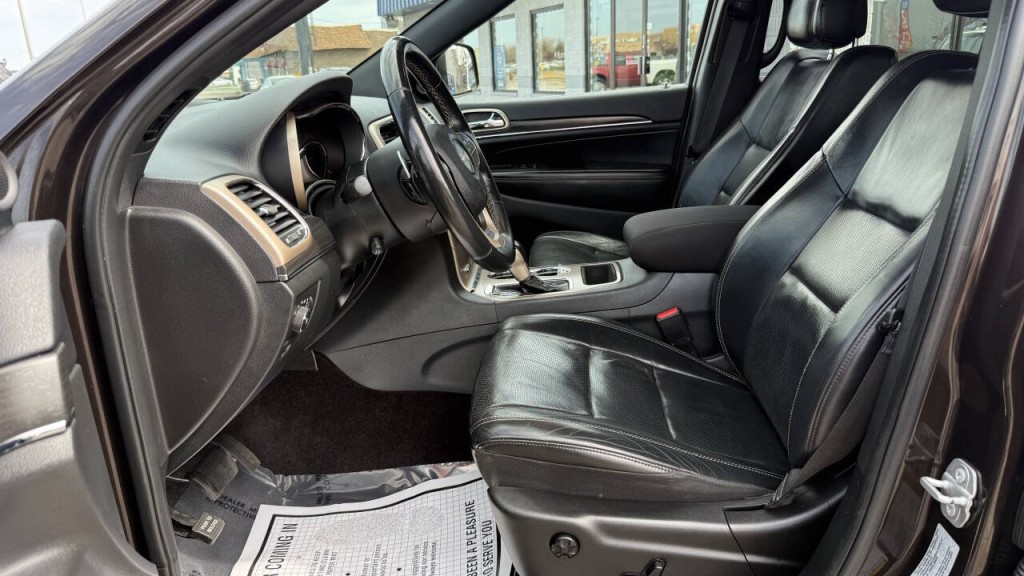 2017 Jeep Grand Cherokee Image 11