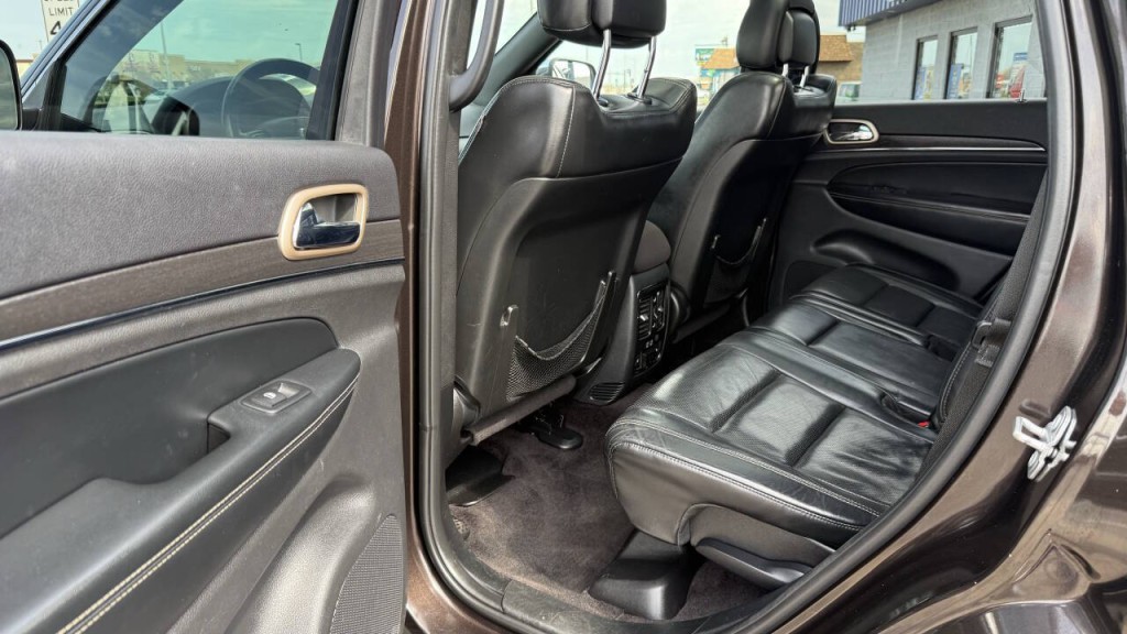 2017 Jeep Grand Cherokee Image 15