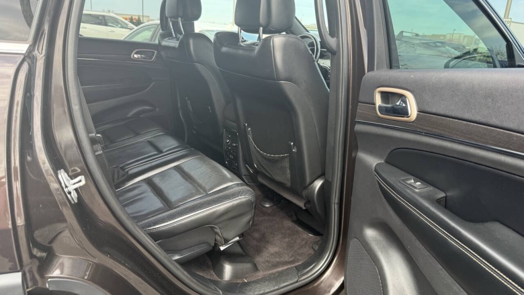 2017 Jeep Grand Cherokee Image 22