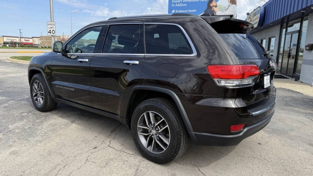 2017 Jeep Grand Cherokee Image 4