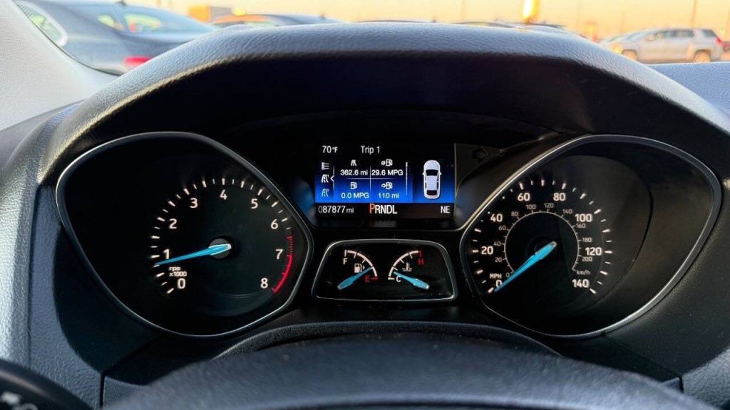 2017 Ford Focus Image 10