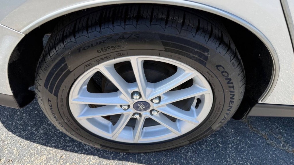 2017 Ford Focus Image 19