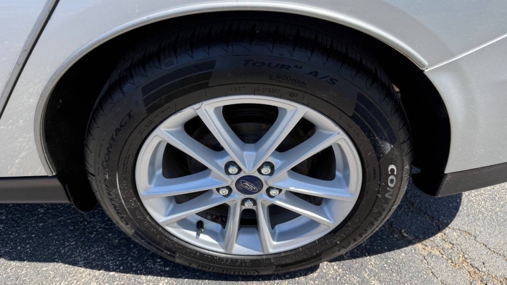 2017 Ford Focus Image 20