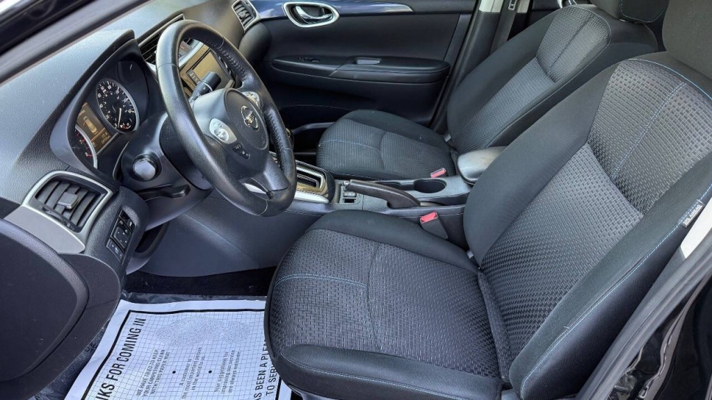 2019 Nissan Sentra Image 10