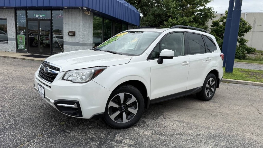 2018 Subaru Forester Image 2