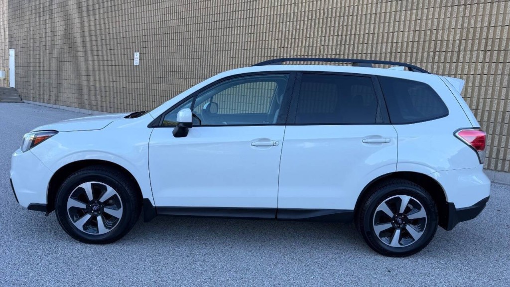 2018 Subaru Forester Image 5