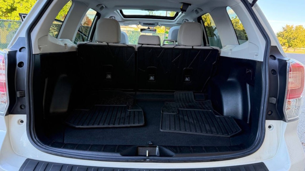 2018 Subaru Forester Image 18