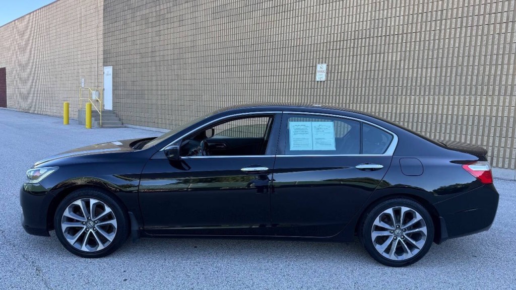 2015 Honda Accord Image 5