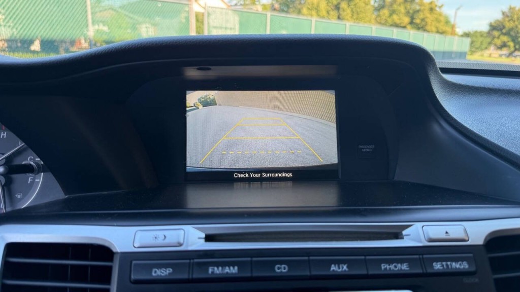 2015 Honda Accord Image 14