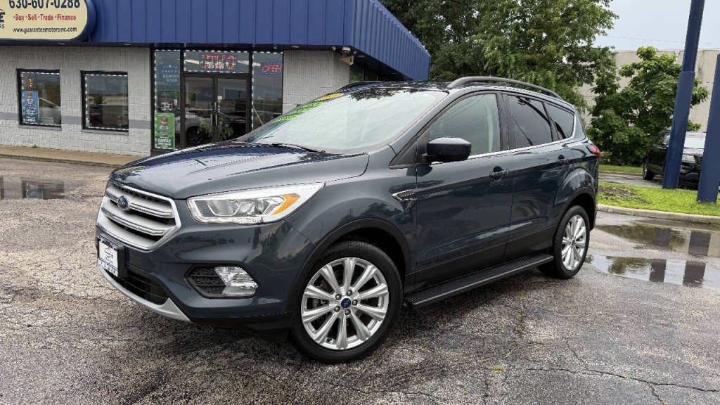 2019 Ford Escape Image 2
