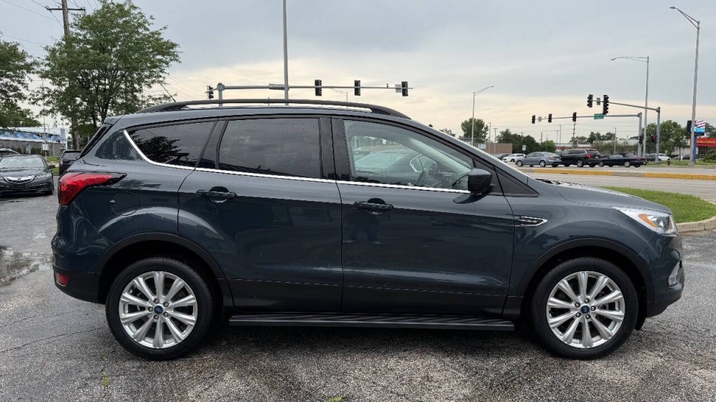 2019 Ford Escape Image 8