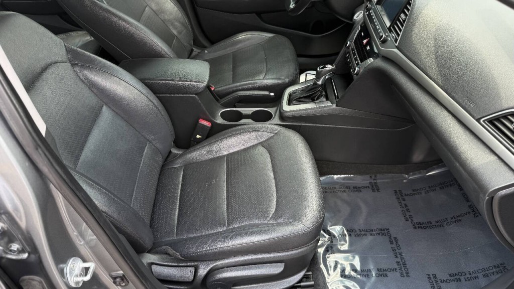 2017 Hyundai Elantra Image 18