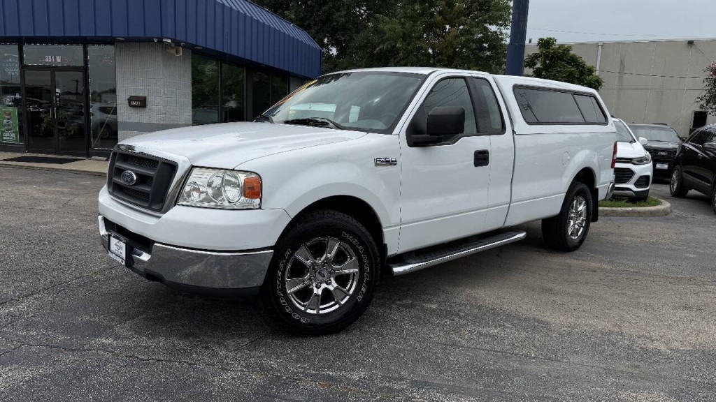 2004 Ford F-150 Image 1