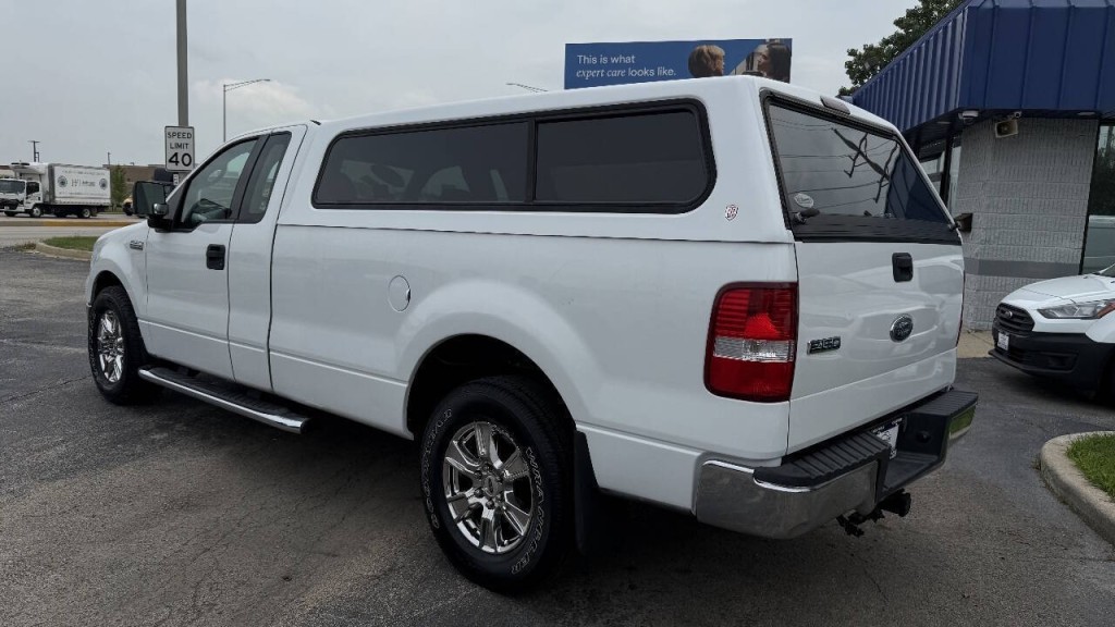 2004 Ford F-150 Image 2
