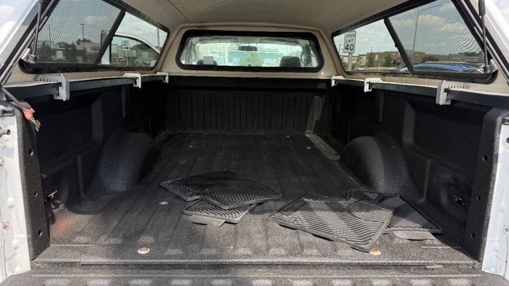 2004 Ford F-150 Image 13
