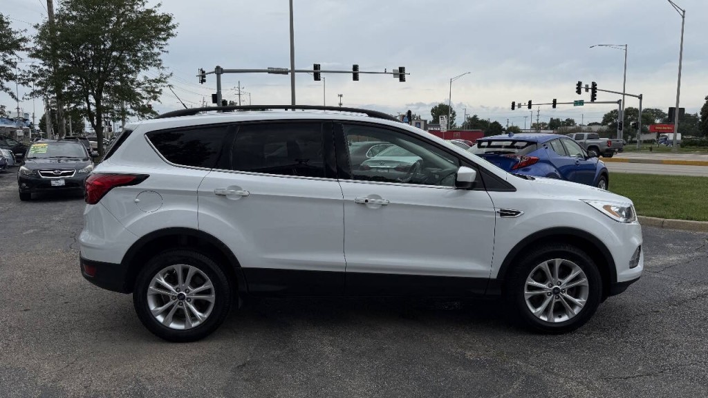 2019 Ford Escape Image 8