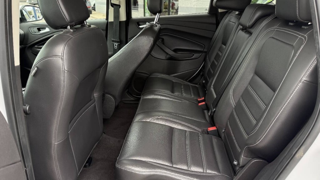 2019 Ford Escape Image 13