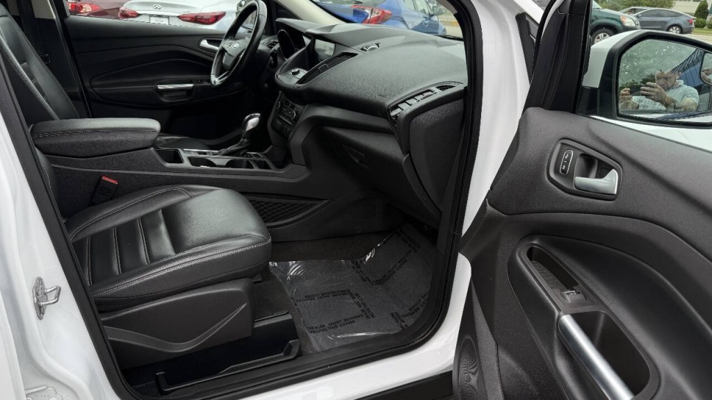2019 Ford Escape Image 14