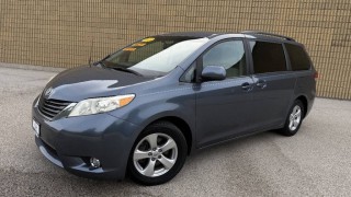 Image for 2013 Toyota Sienna LE 7 Passenger Auto Access Seat ID: 7614905