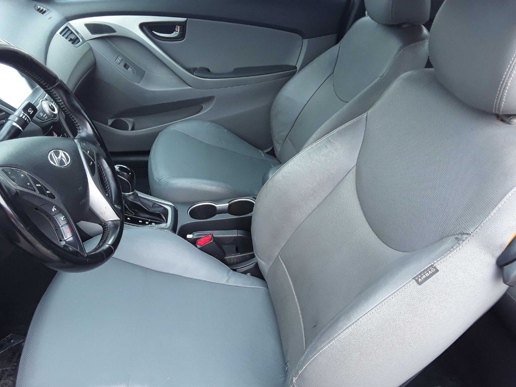 2014 Hyundai Elantra Image 12
