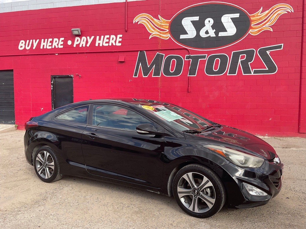 2014 Hyundai Elantra Image 19
