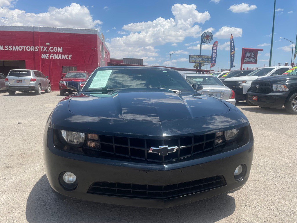 2010 Chevrolet Camaro Image 2