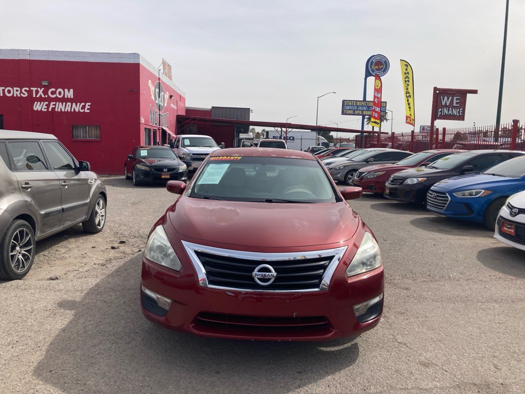 2015 Nissan Altima Image 1
