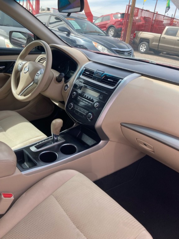 2015 Nissan Altima Image 5