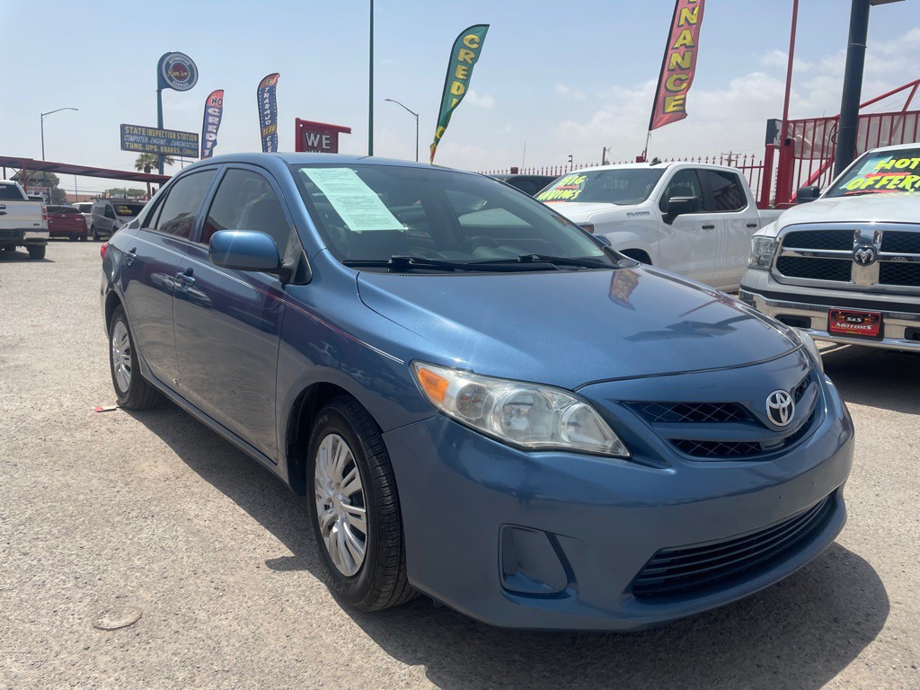 2013 Toyota Corolla Image 3