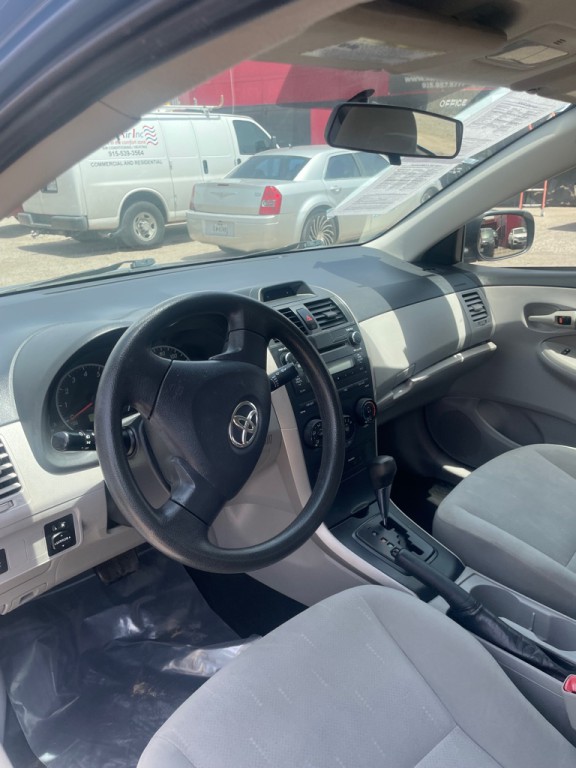 2013 Toyota Corolla Image 6