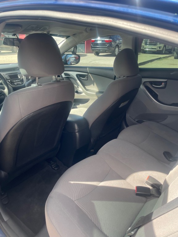 2016 Hyundai Elantra Image 5