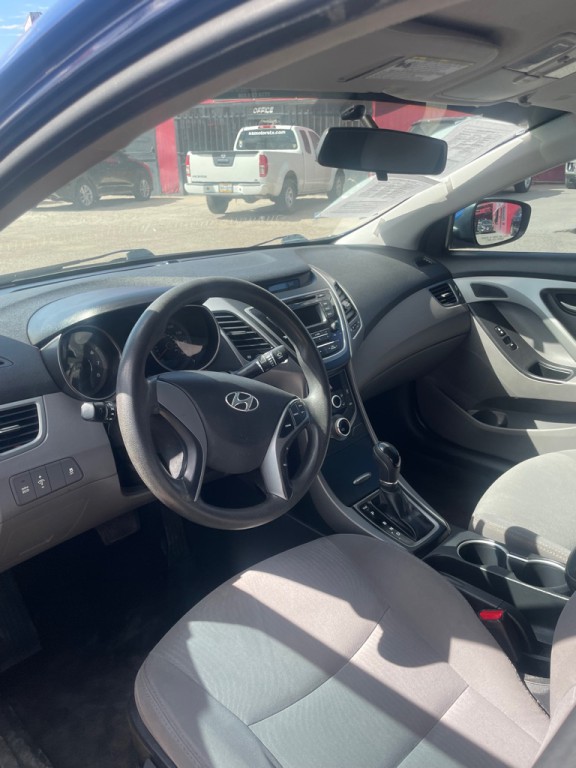 2016 Hyundai Elantra Image 6