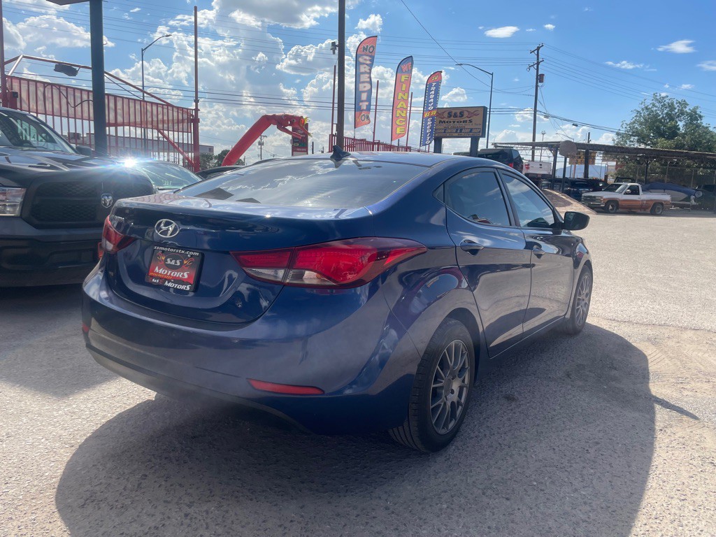2016 Hyundai Elantra Image 7