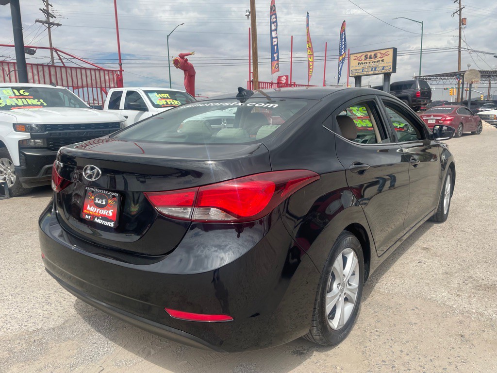 2016 Hyundai Elantra Image 7