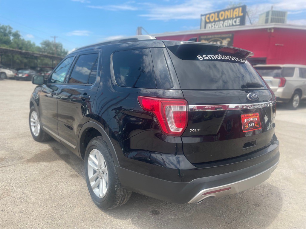 2016 Ford Explorer Image 5