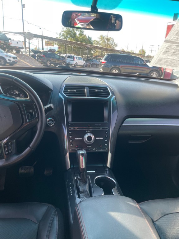 2016 Ford Explorer Image 7