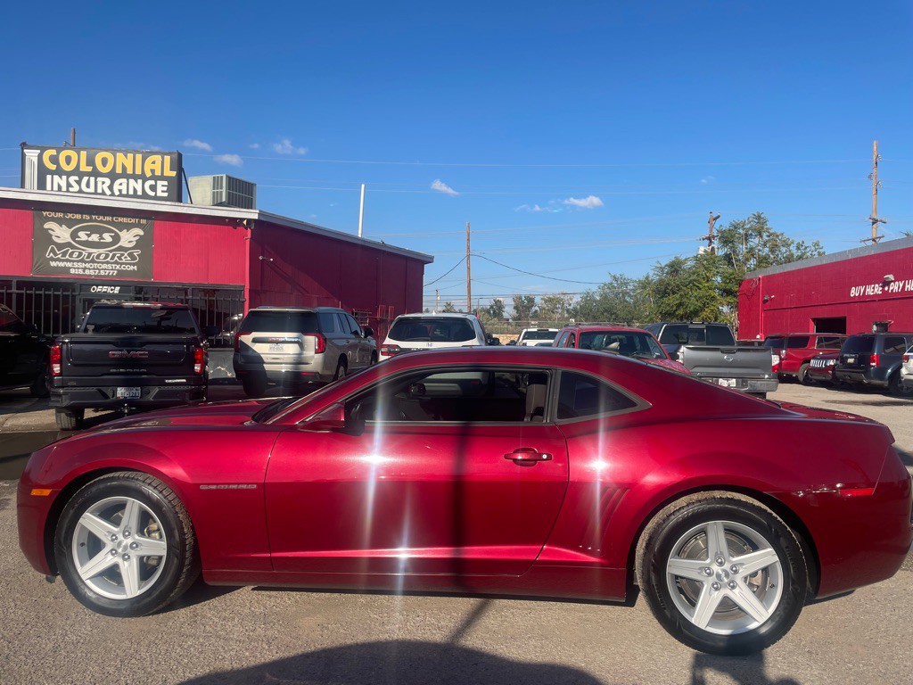 2011 Chevrolet Camaro Image 4