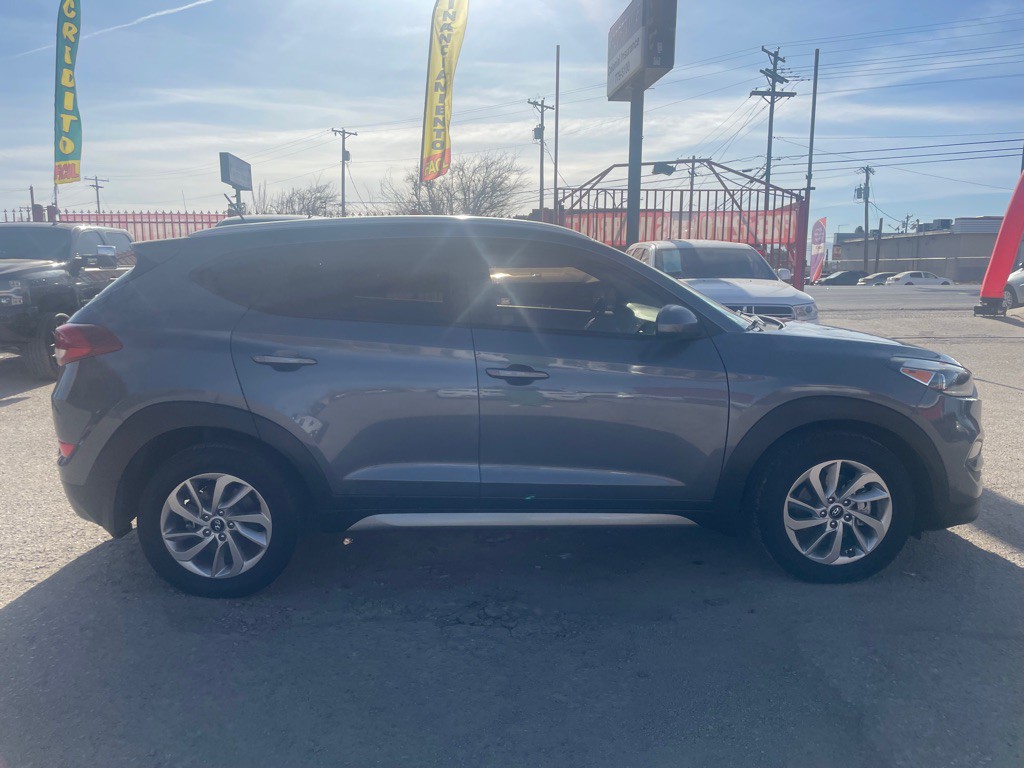 2017 Hyundai Tucson Image 4