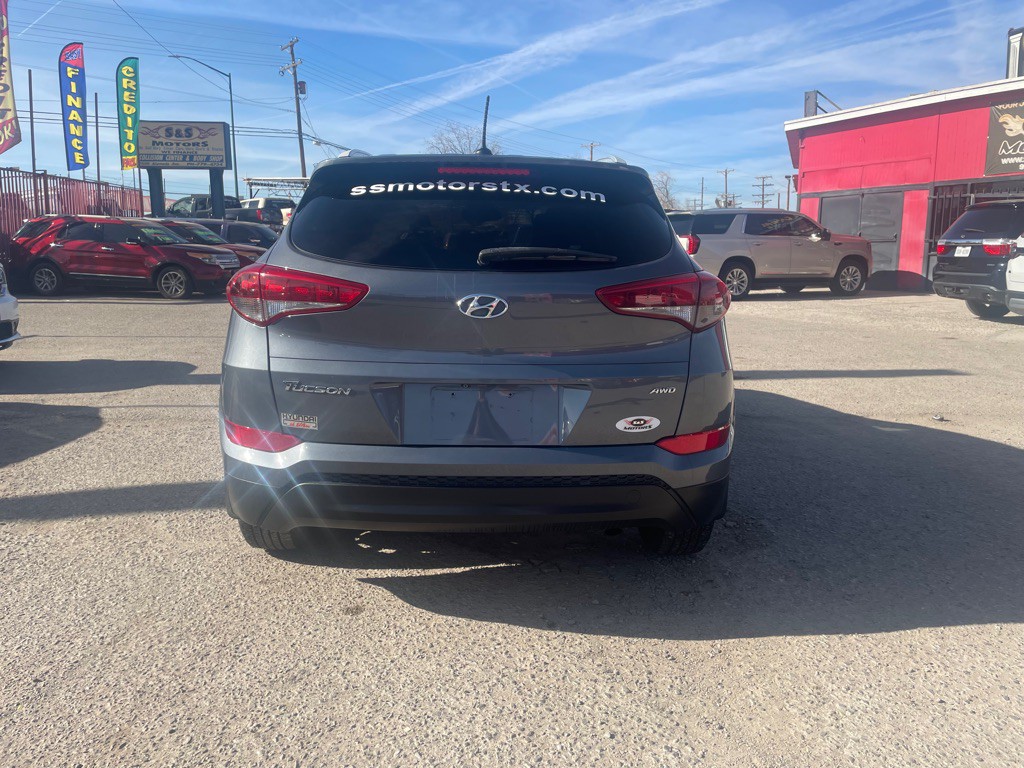2017 Hyundai Tucson Image 9