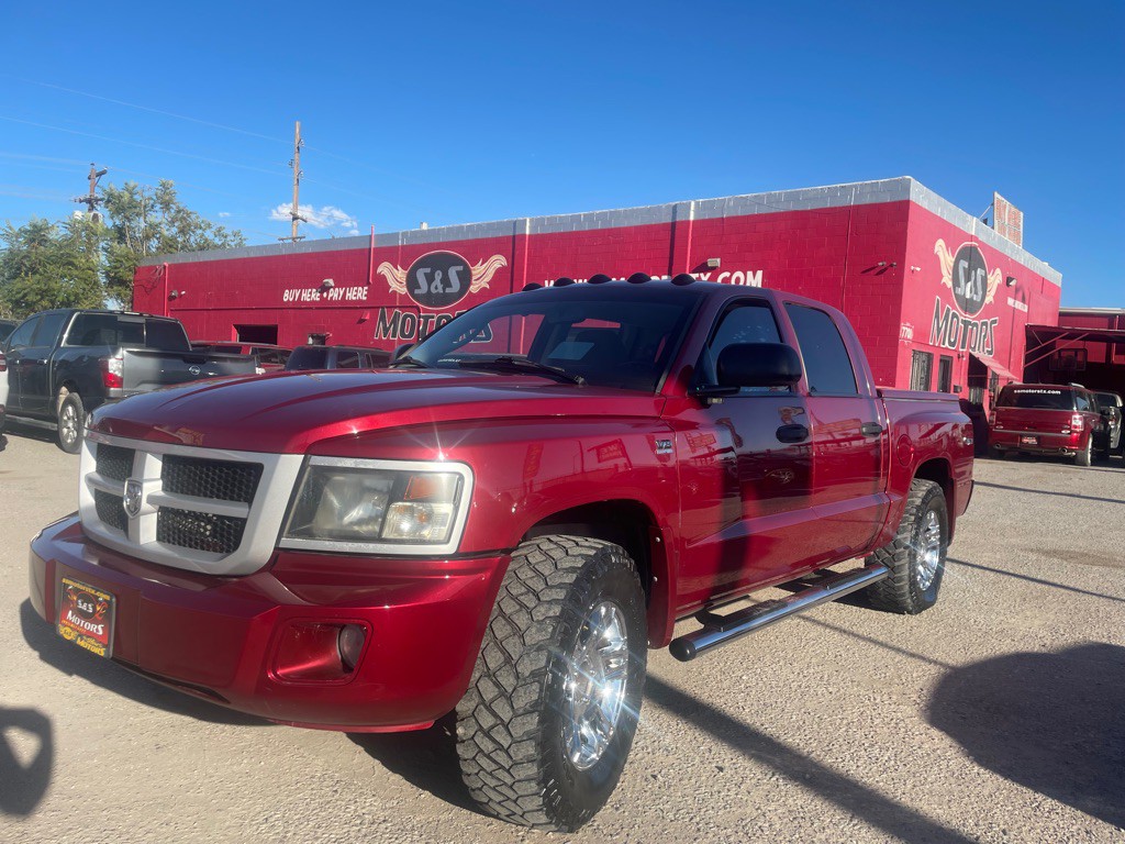 2011 Dodge Dakota Image 1