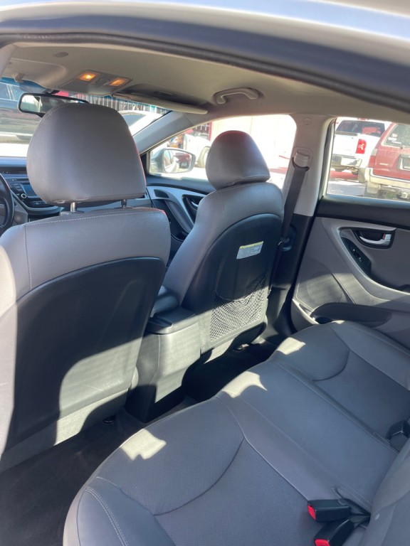 2014 Hyundai Elantra Image 3