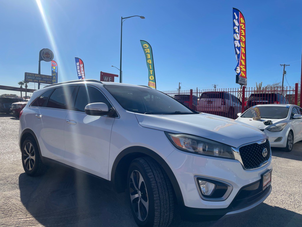 2017 Kia Sorento Image 3
