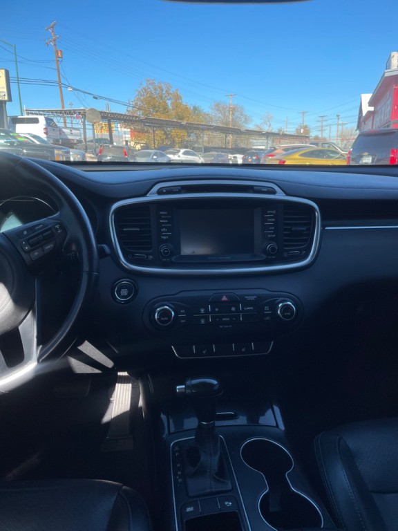2017 Kia Sorento Image 7