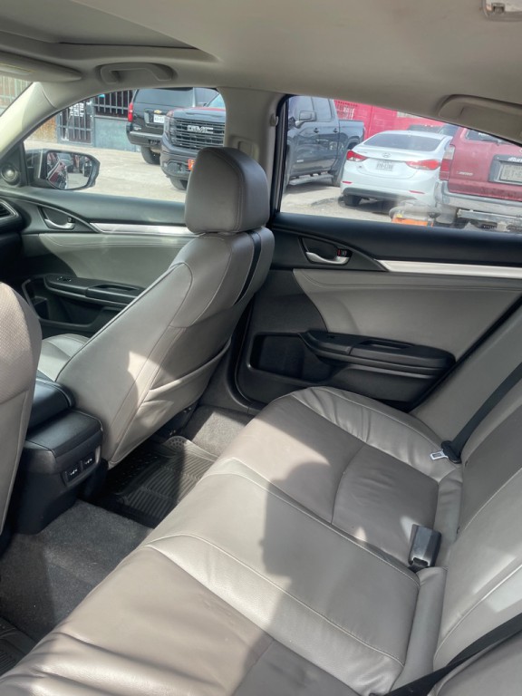 2017 Honda Civic Image 5