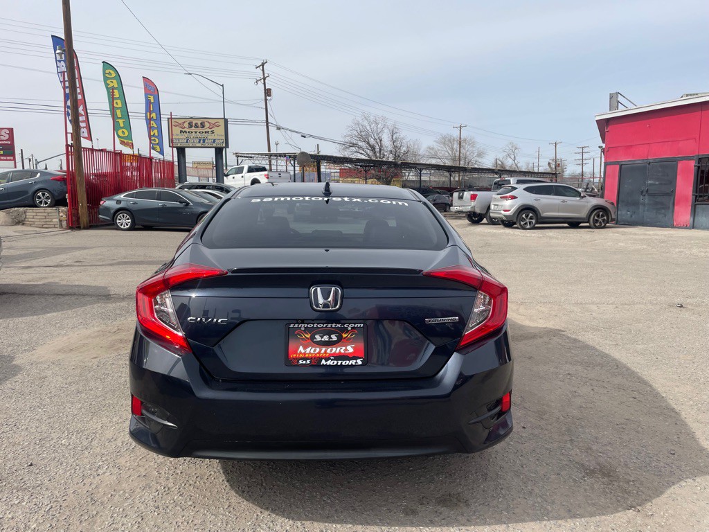 2017 Honda Civic Image 8