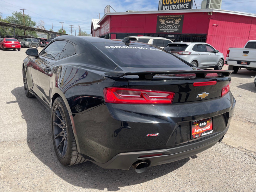 2017 Chevrolet Camaro Image 9