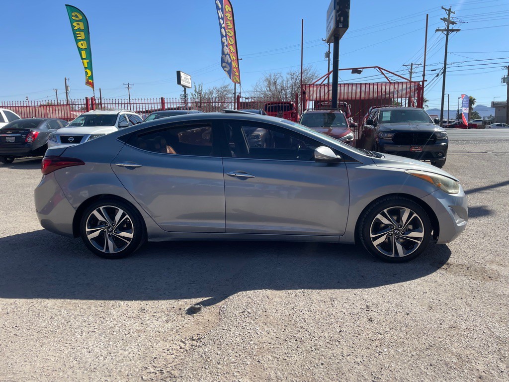 2014 Hyundai Elantra Image 4