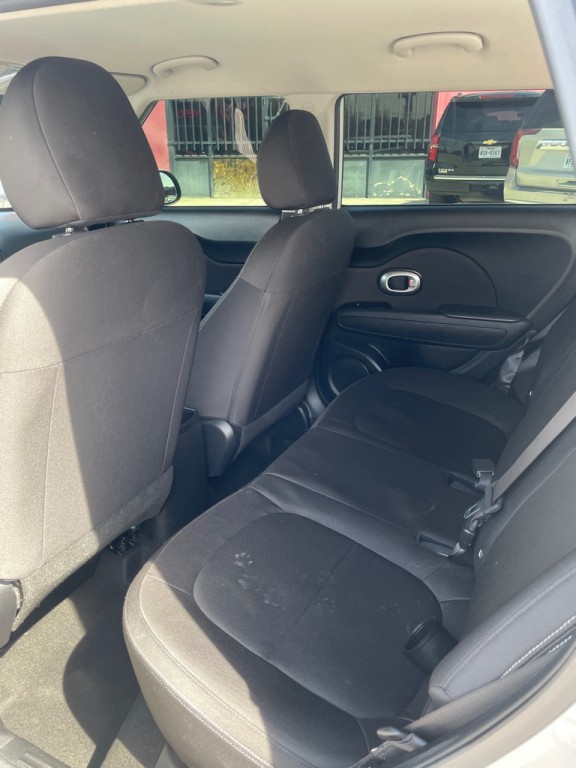 2016 Kia Soul Image 5